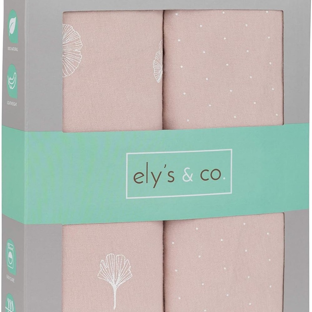 Ely’s & Co small mattress cover